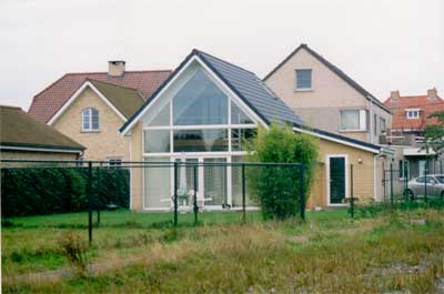 Bijgebouwen; tuinhuis, tuinberging, overdekt terras, carport, poolhouse, ...